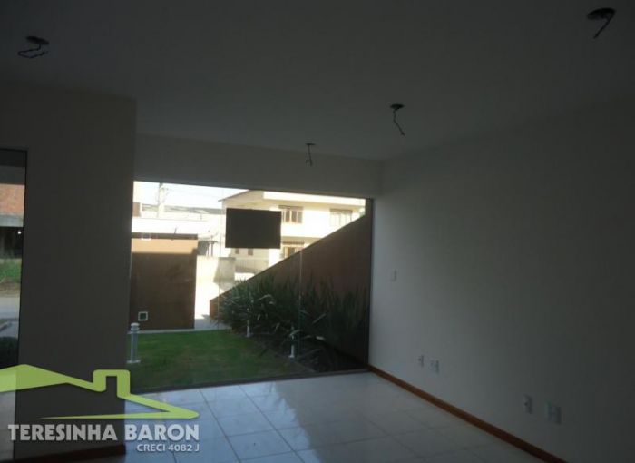 Sala Comercial - Ed. Suzana