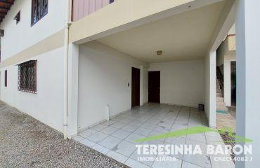 Casa Piso Inferior - Bairro Santa Rita