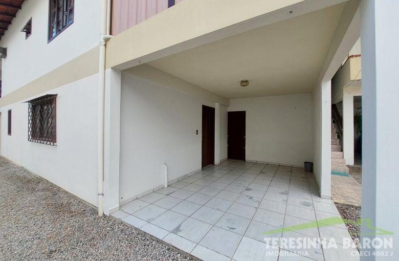 Casa Piso Inferior - Bairro Santa Rita