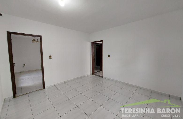 Casa Piso Inferior - Bairro Santa Rita