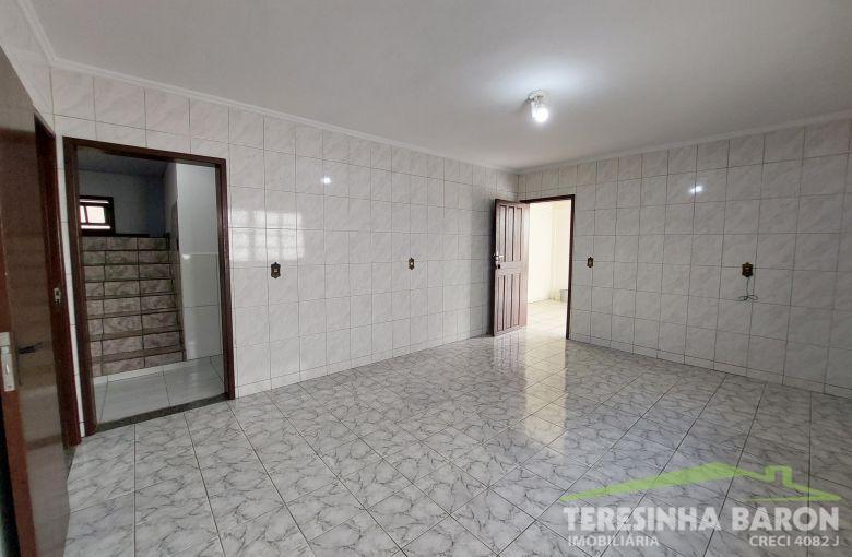 Casa Piso Inferior - Bairro Santa Rita