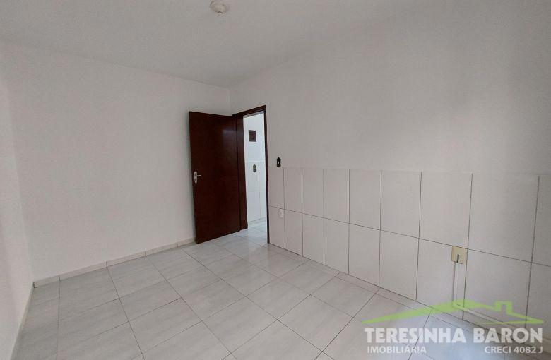 Casa Piso Inferior - Bairro Santa Rita