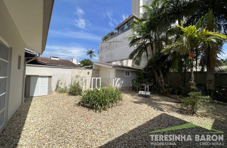CASA - ALTO PADRÃO CENTRO