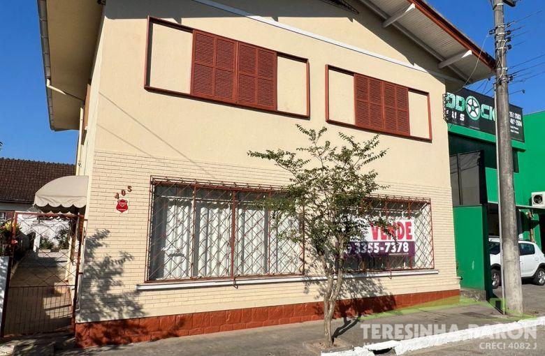 CASA COMERCIAL CENTRO - AV. OTTO RENAUX
