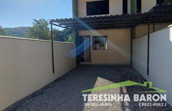 Casa Geminada - Bairro Bateas