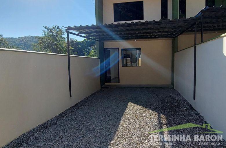 Casa Geminada - Bairro Bateas