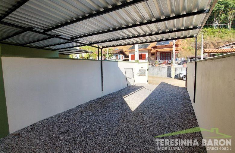 Casa Geminada - Bairro Bateas