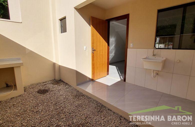 Casa Geminada - Bairro Bateas