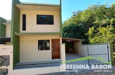 Casa Geminada - Bairro Bateas
