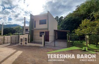 Casa Geminada - Bairro Bateas