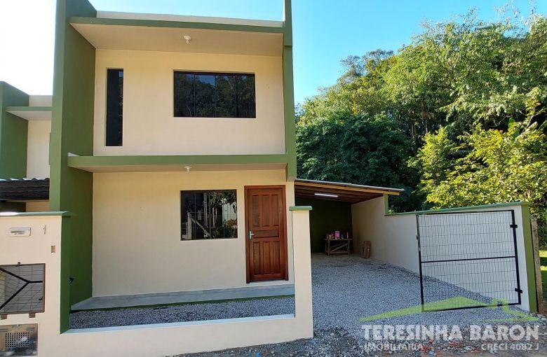 Casa Geminada - Bairro Bateas