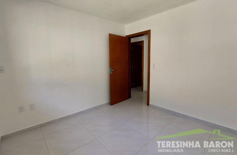 Casa Geminada - Bairro Bateas