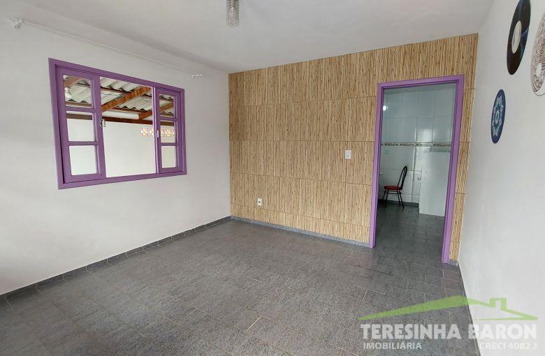 Casa - Bairro Bateas