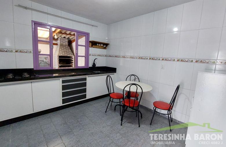 Casa - Bairro Bateas